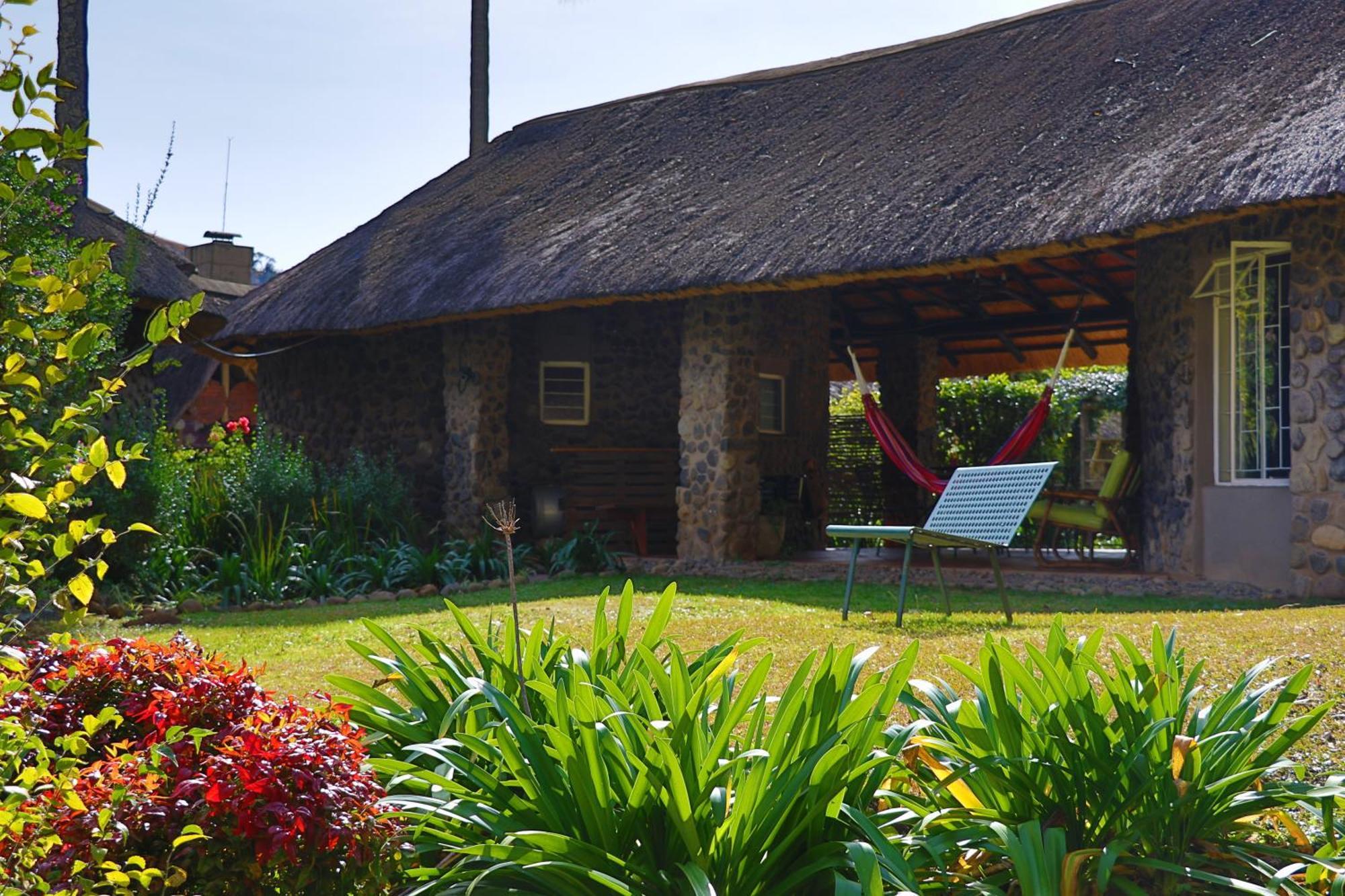Kukummi Lodge - Formerly Mackaya Bella Country Lodge Champagne Valley 외부 사진