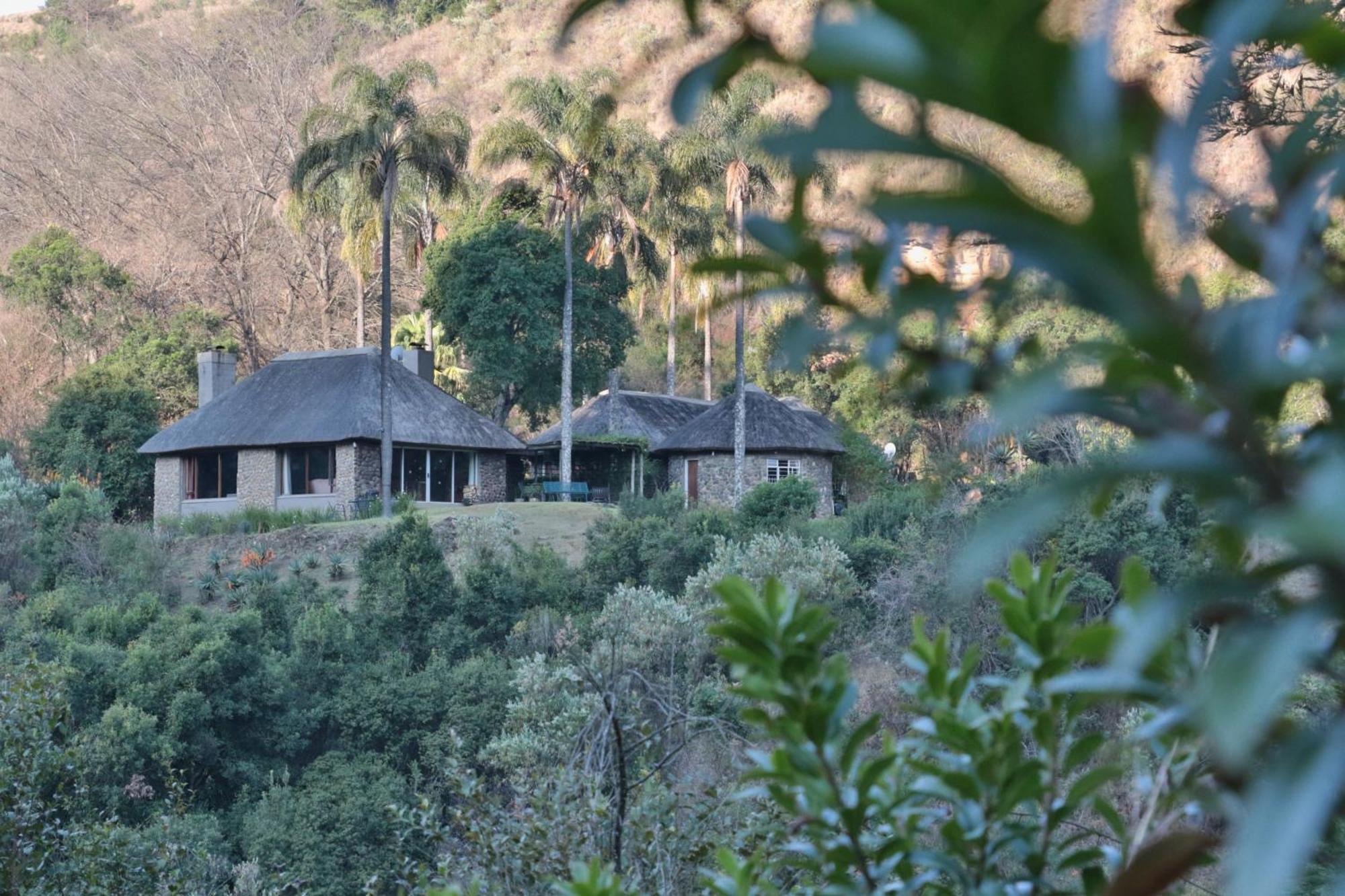 Kukummi Lodge - Formerly Mackaya Bella Country Lodge Champagne Valley 외부 사진