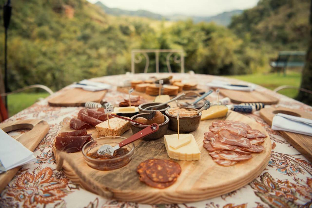 Kukummi Lodge - Formerly Mackaya Bella Country Lodge Champagne Valley 외부 사진
